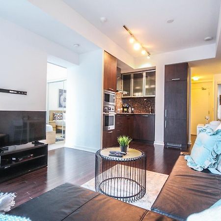 Sarkar Suites - Entertainment District Toronto Zewnętrze zdjęcie