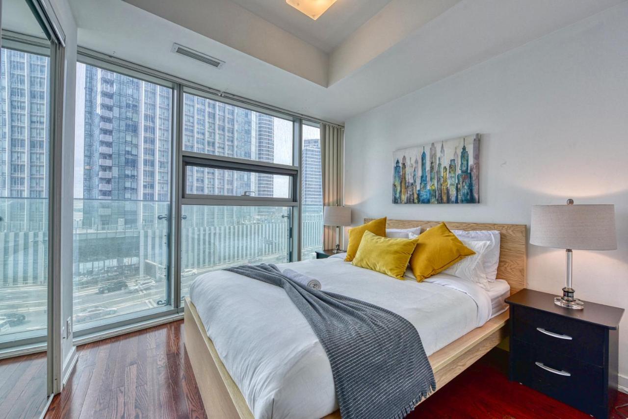 Sarkar Suites - Entertainment District Toronto Zewnętrze zdjęcie