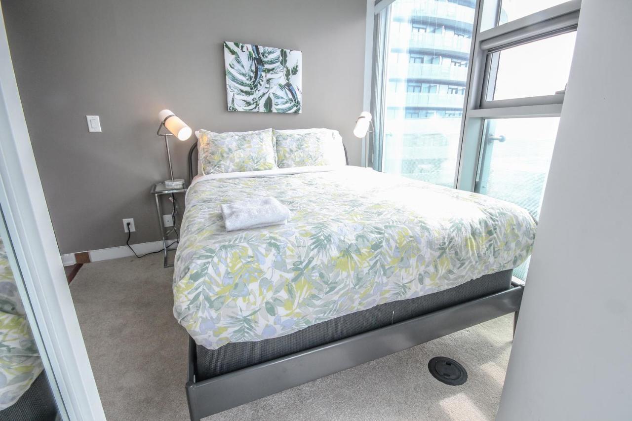 Sarkar Suites - Entertainment District Toronto Pokój zdjęcie