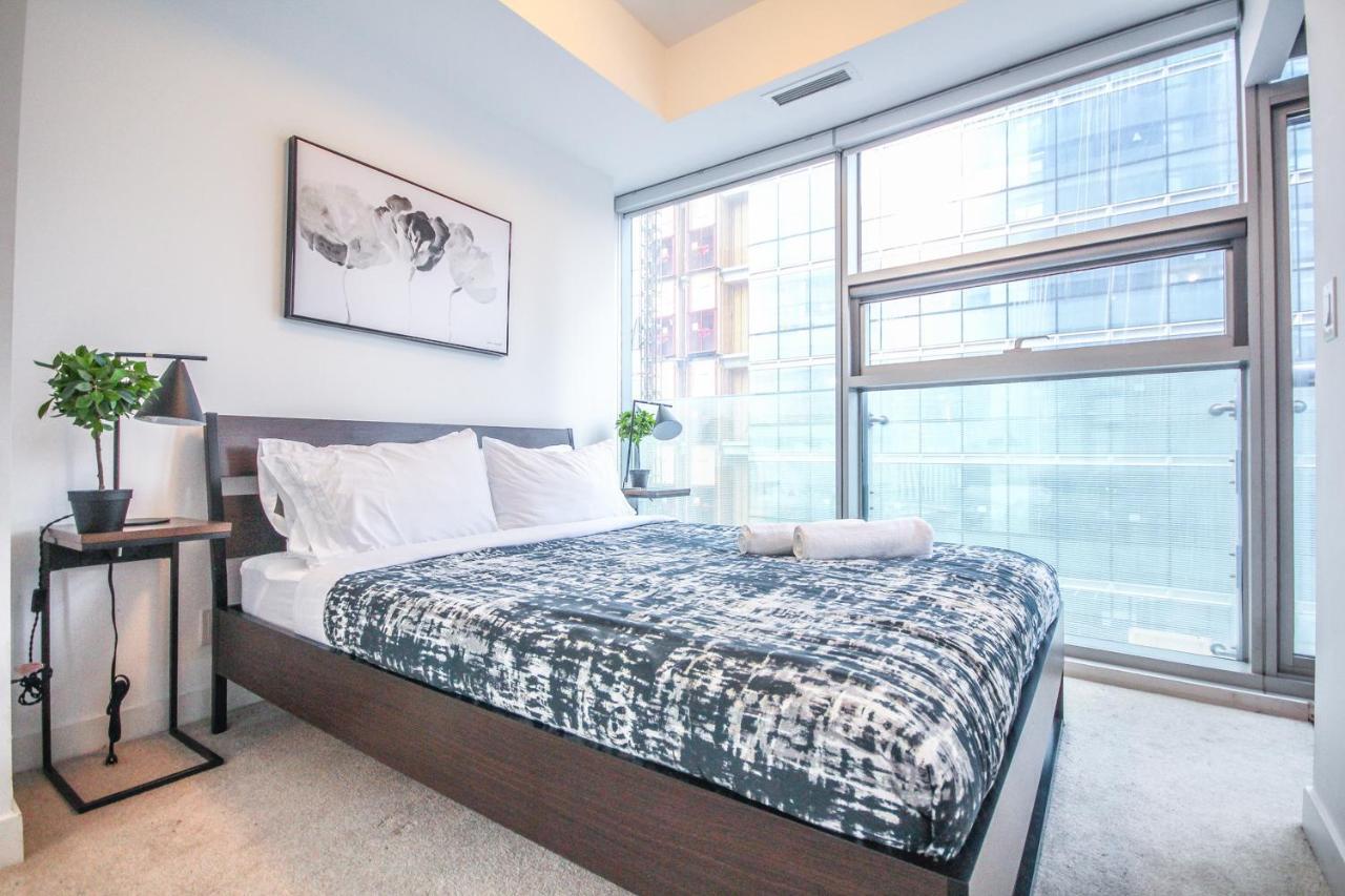 Sarkar Suites - Entertainment District Toronto Zewnętrze zdjęcie