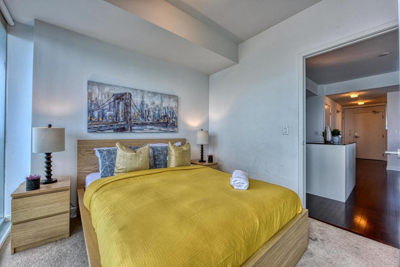 Sarkar Suites - Entertainment District Toronto Zewnętrze zdjęcie